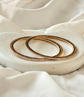 Gold plated stoned Bangle