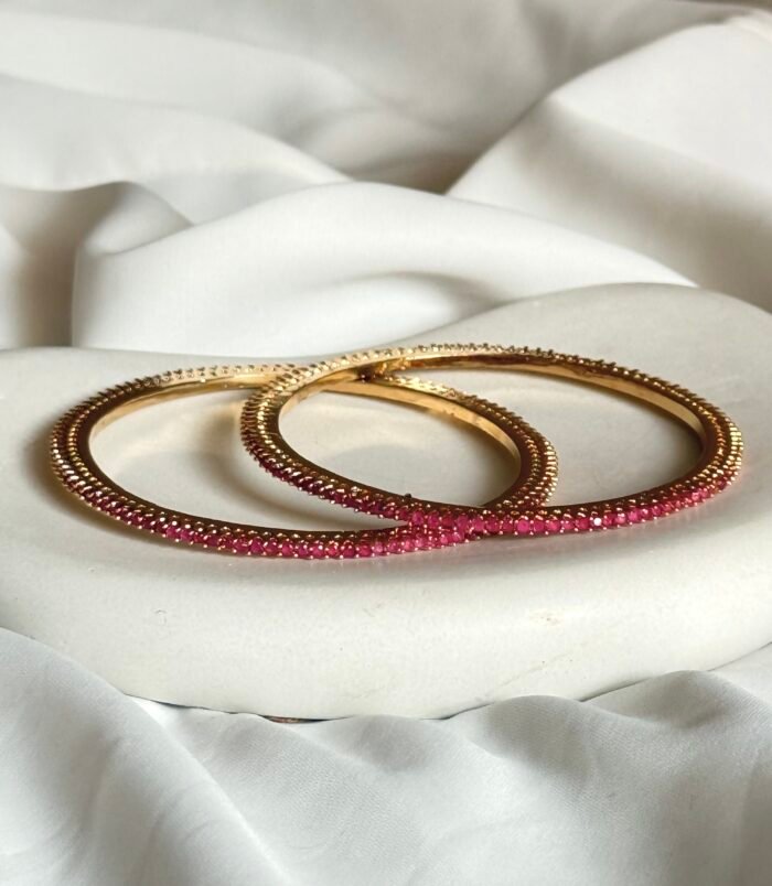 Simple stoned gold plated fancy bangle